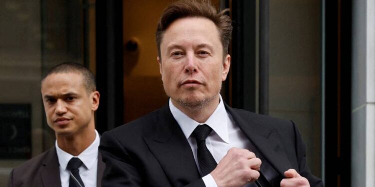 Jurado declara a Elon Musk no responsable de engaño en caso por tuits sobre Tesla