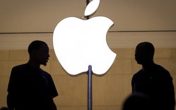 Los ingresos de Apple caen 5% debido a las protestas en la iPhone City, en China