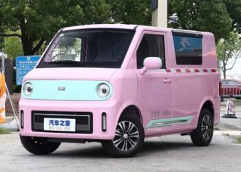 Alibaba lanza en China una furgoneta eléctrica con 120 km de autonomía y un precio de 4.000 euros