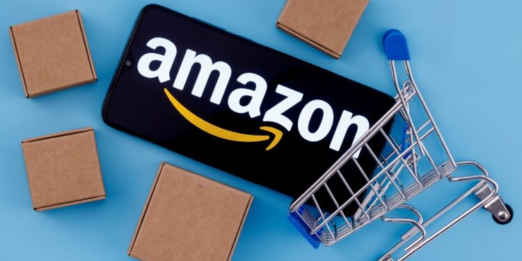 Amazon reduce sus ingresos en Europa por primera vez y triplica sus pérdidas