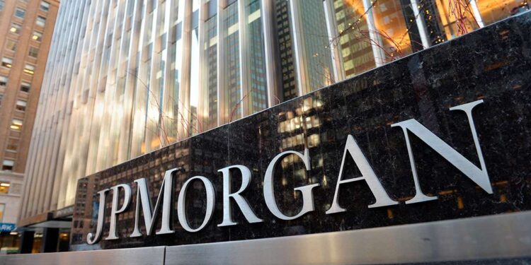 JPMorgan demanda a un exejecutivo por ocultar sus vínculos con Jeffrey Epstein