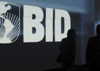 Latinoamérica crecerá solo el 1% en 2023, según estimaciones del BID