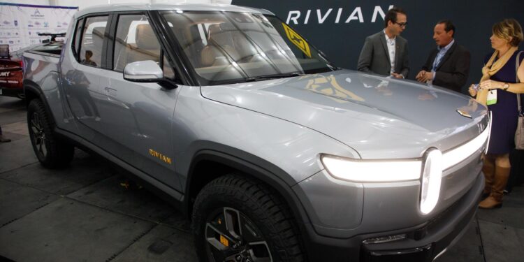 Rivian lanzará nota de deuda convertible por valor de 1,300 mdd