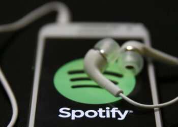 Usuarios activos mensuales de Spotify rebasan los 500 millones, superando las estimaciones