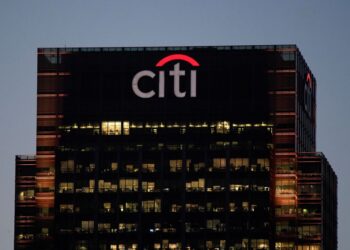 Ganancias de Citigroup suben gracias a los mayores ingresos por intereses