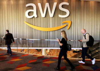 Amazon entra a la carrera de la IA: busca acelerar a 10 startups globales de inteligencia artificial generativa