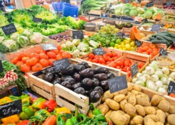 Precios mundiales de los alimentos caen en marzo