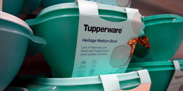 Tupperware, la famosa empresa de recipientes, revela que está al borde del colapso