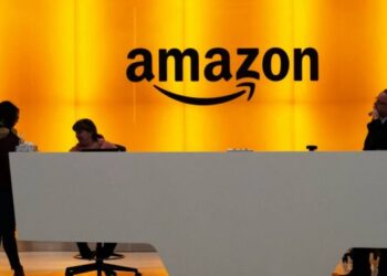 Amazon inicia despidos en secciones de RRHH y computación en la nube