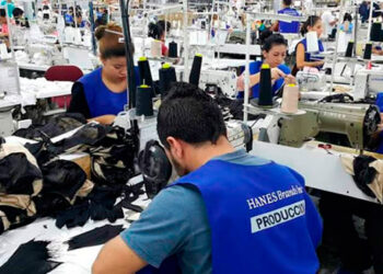 Índice Mensual de Actividad Manufacturera disminuye en abril