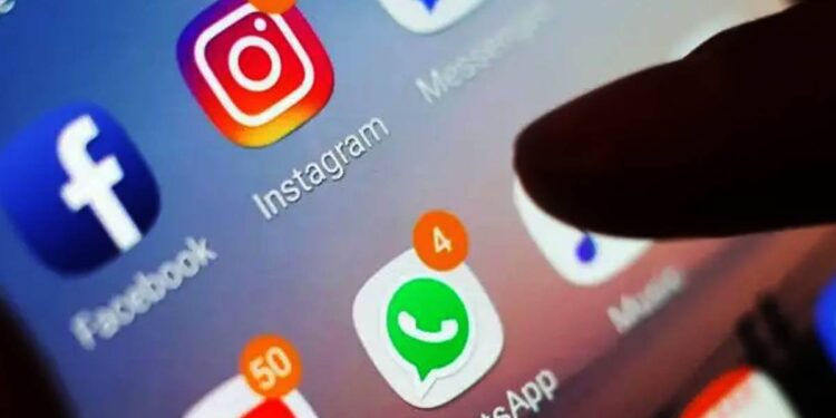 Las redes sociales destronan a la radio y la televisión para promocionar empresas