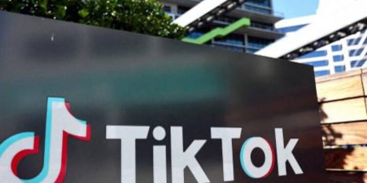 Un exdirectivo de la matriz de TikTok acusa a la empresa de prácticas ilegales