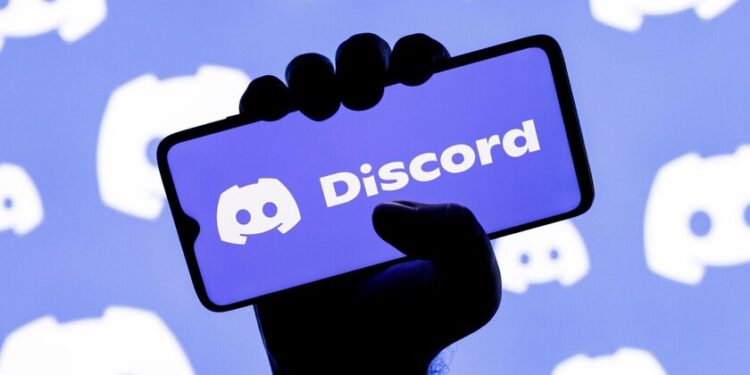 Unos hackers han robado toda la base de datos de Discord.io: el servicio se ha visto obligado a cerrar
