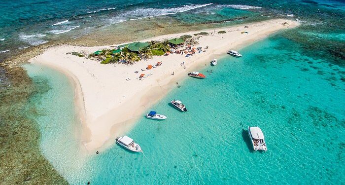 La gran beneficiada por el «boom»de la IA es esta pequeña isla del Caribe: está generando millones de dólares