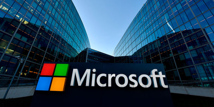 Microsoft anuncia nuevas herramientas de IA para facilitar en trabajo de atención de salud