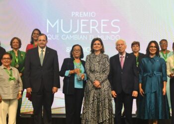 Financial Alliance for Women premia al Banco BHD y a su presidente