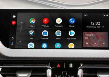 Android Auto te resumirá esa lista infinita de mensajes de WhatsApp con inteligencia artificial