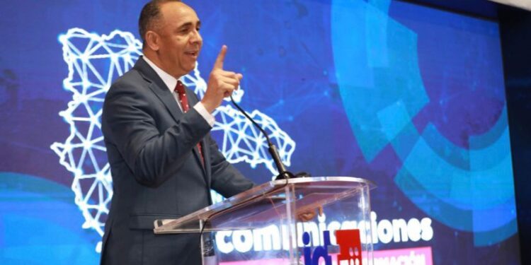 Realizarán estudio sobre brecha digital y servicios de telecomunicaciones en RD