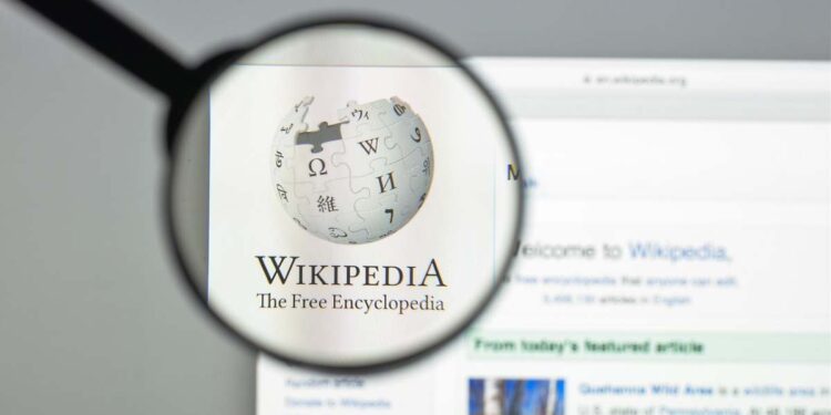 «Wikipedia no se vende»: La enciclopedia virtual pide fondos para resistir en la era de la inteligencia artificial