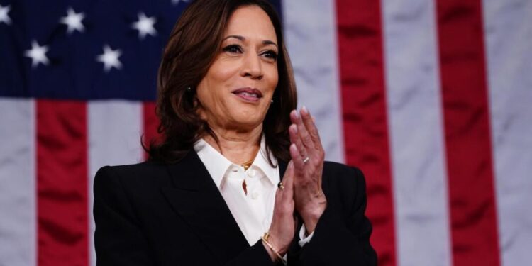Kamala Harris recauda más de US$81 millones en 24 horas