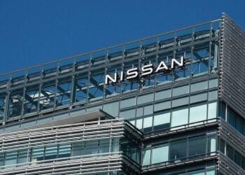 EU abre una investigación sobre más de 77,000 SUV de Nissan por esta razón