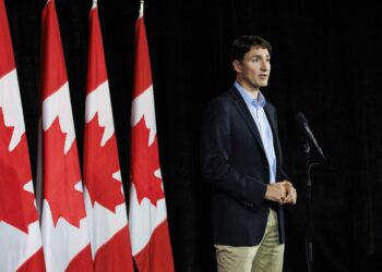 Canadá impondrá aranceles del 100% a los vehículos eléctricos chinos: Trudeau