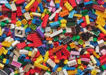 Lego ahora usará plástico renovable en sus bloques