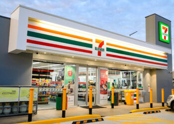 Dueño de 7-Eleven rechaza oferta de compra de Couche-Tard por “infravalorar enormemente” la compañía