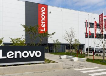 Lenovo fabricará servidores de IA y abrirá nuevo laboratorio de última tecnología en India