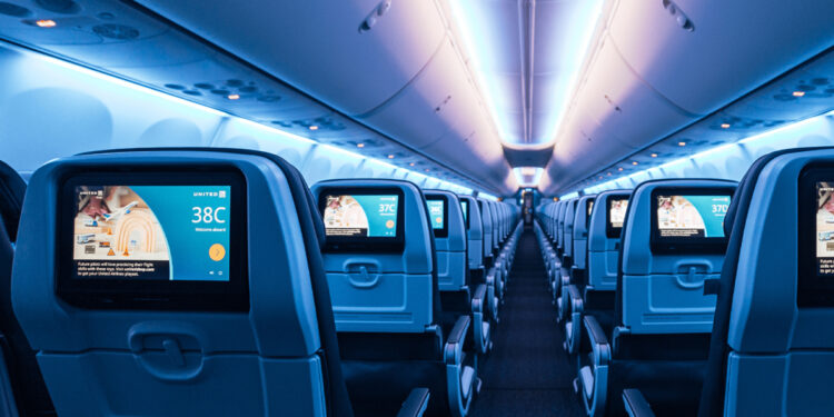 United Airlines ofrecerá Wi-Fi gratuito en un acuerdo con Starlink de Musk
