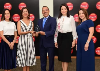 Claro es reconocida nuevamente como la Mejor Red Móvil del país, logrando seis nuevos premios