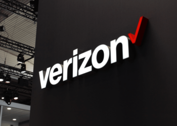 Verizon compra a su rival Frontier por 20,000 mdd para avanzar en la red de fibra