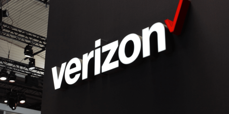 Verizon compra a su rival Frontier por 20,000 mdd para avanzar en la red de fibra