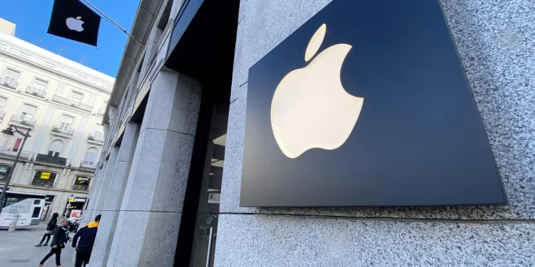 JPMorgan negocia con Apple una alianza con Goldman Sachs como socio para sus tarjetas de crédito