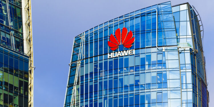 Huawei de China se dispone a lanzar su respuesta al iPhone 16 de Apple
