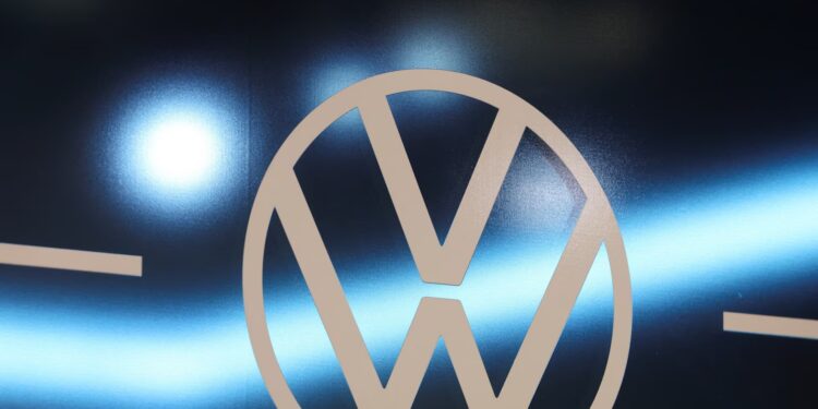 Volkswagen prevé despidos masivos y el cierre de tres fábricas en Alemania