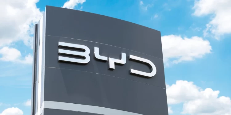BYD reclama por aranceles de la UE mientras expande su cadena de suministro europea