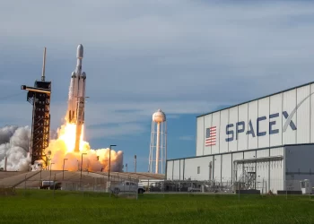 EU podría aprobar la licencia de Starship 5 de SpaceX este mes
