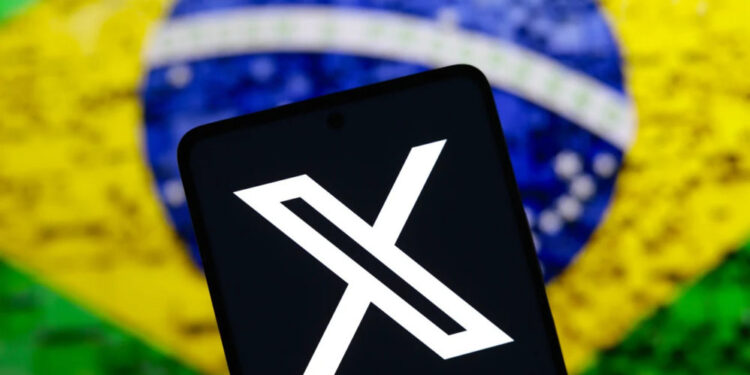 X paga multa en Brasil… pero en un banco equivocado