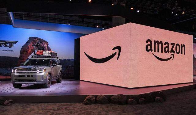 Amazon anuncia la contratación de 250,000 empleados para las fiestas, igual que en 2023
