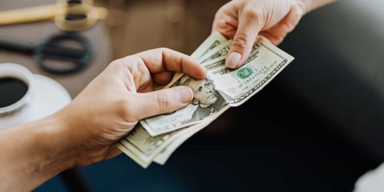 Las remesas crecen 5.8 % y alcanzan los US$8,911.7 millones entre enero y octubre