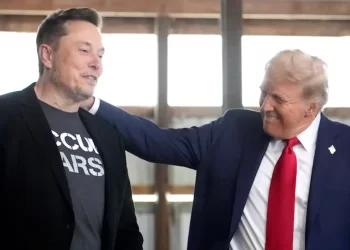 Efecto Trump: Tesla alcanza valor de mercado de 1 billón de dólares por primera vez en dos años
