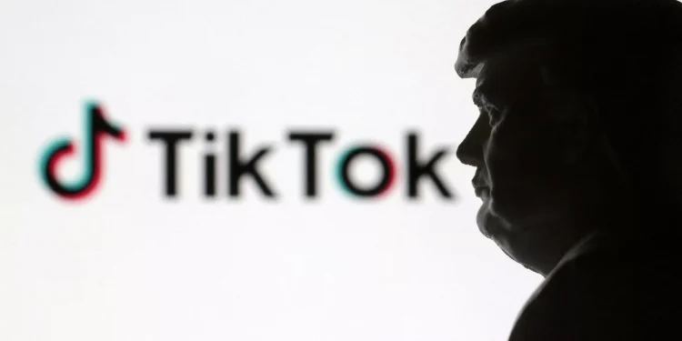 TikTok no sufrirá lo de Huawei, Trump busca orden ejecutiva para salvar la app