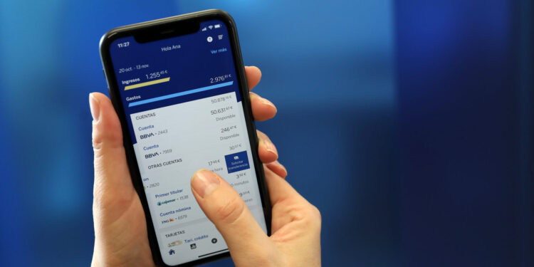 Usuarios de internet banking alcanzan 8.6 millones en RD