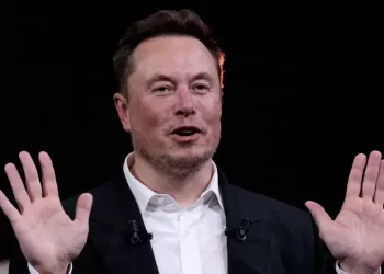 Ventas de Tesla caen un 60% en Alemania tras interferencias de Musk en campaña electoral
