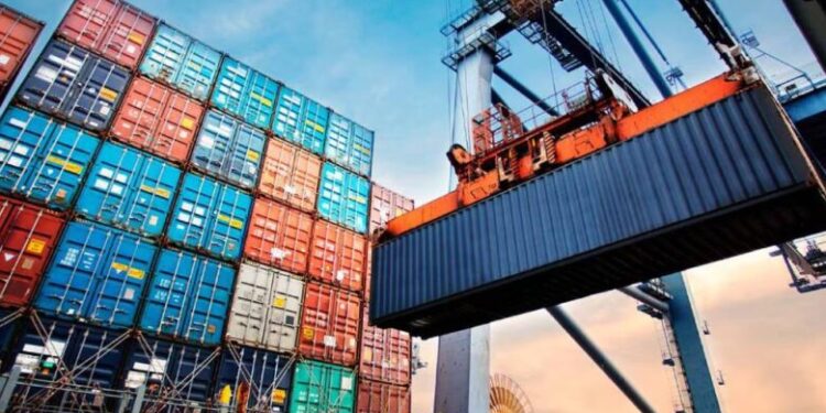 Exportaciones de zonas francas cayeron -3.8% en febrero