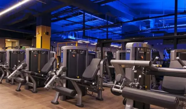 Ganancias de la red de gimnasios SmartFit se redujeron un 54% en 2024