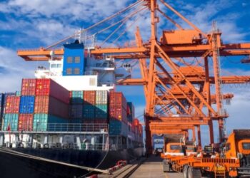 DHL suspenderá envíos globales de más de 800 dólares a consumidores estadounidenses