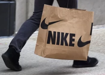 Acciones de Nike y Walmart suben por la pausa arancelaria a sus principales proveedores