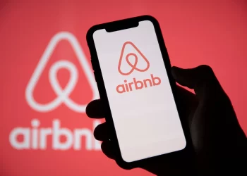 Airbnb anunció que ahora mostrará a los clientes el precio total a pagar por la estadía